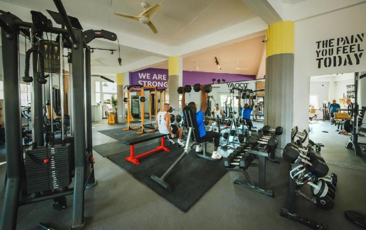 Trikomo Spartacus Pool Apartments In Caesar Resort & Spa المظهر الخارجي الصورة
