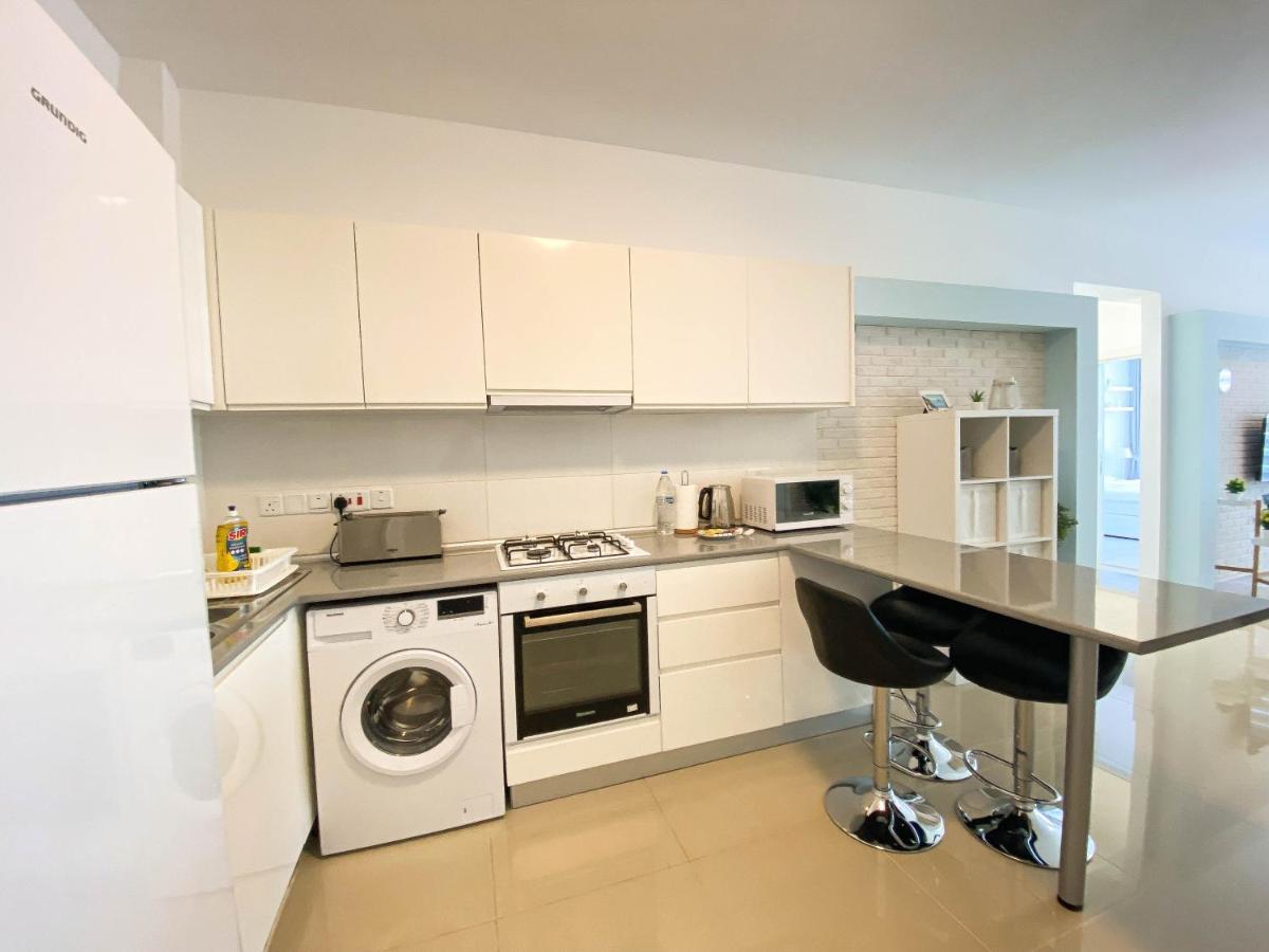 Trikomo Spartacus Pool Apartments In Caesar Resort & Spa المظهر الخارجي الصورة